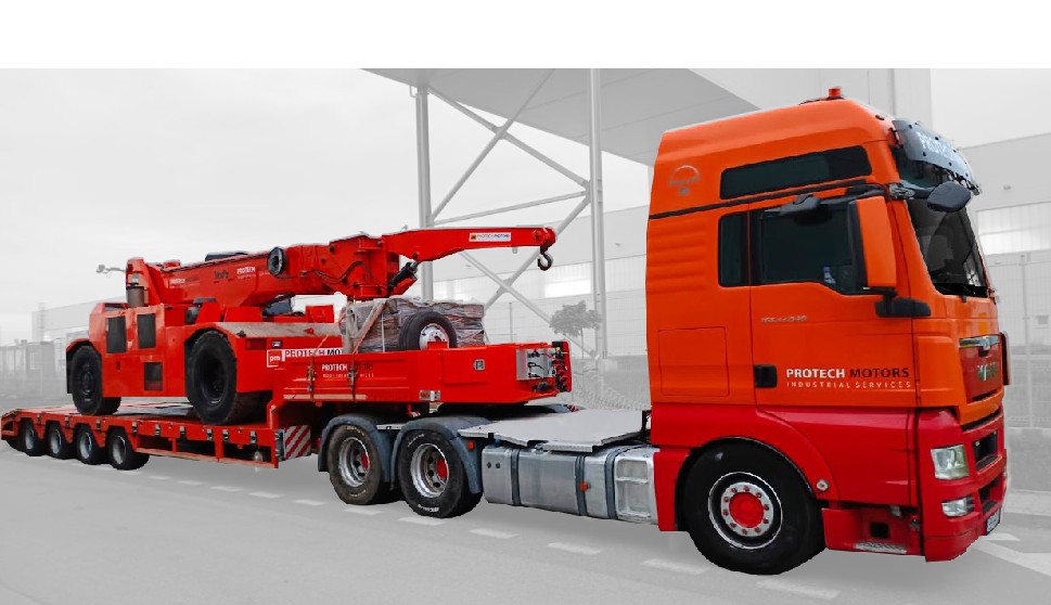 Samochód ciężarowy z naczępą niskopodwoziową do 65 ton